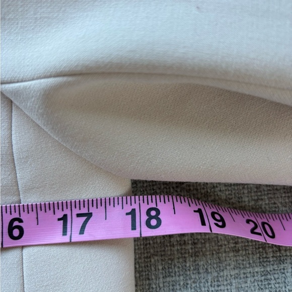 J Crew Cropped Lady Blazer In four season stretch Peach Petal Fall 2025 Size2 - Picture 6 of 9